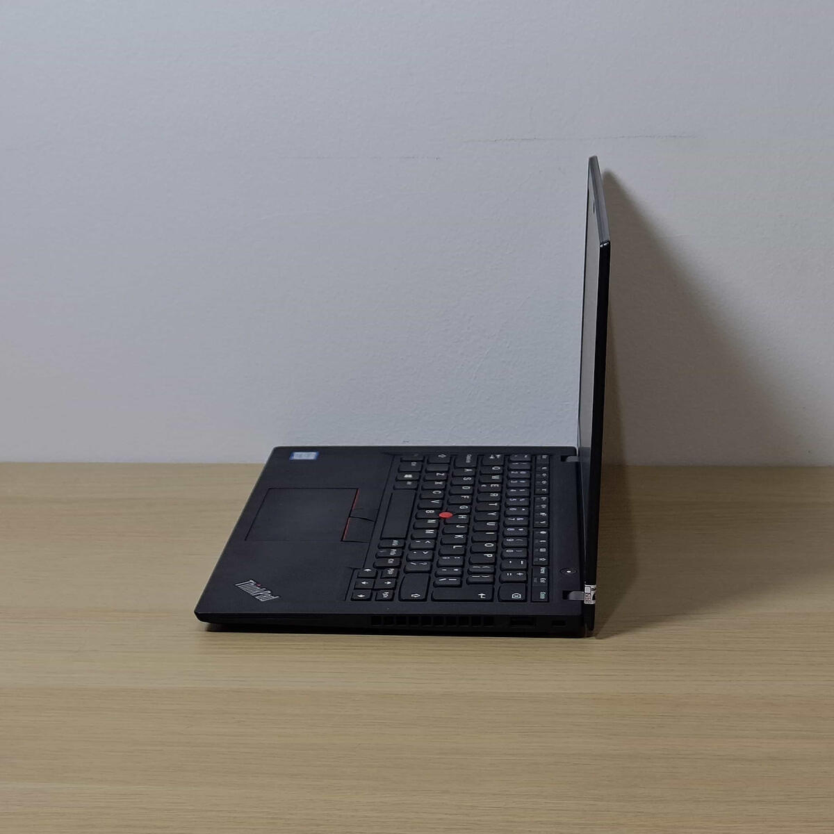 Lenovo Thinkpad X280 Samping Kiri Butik Laptop