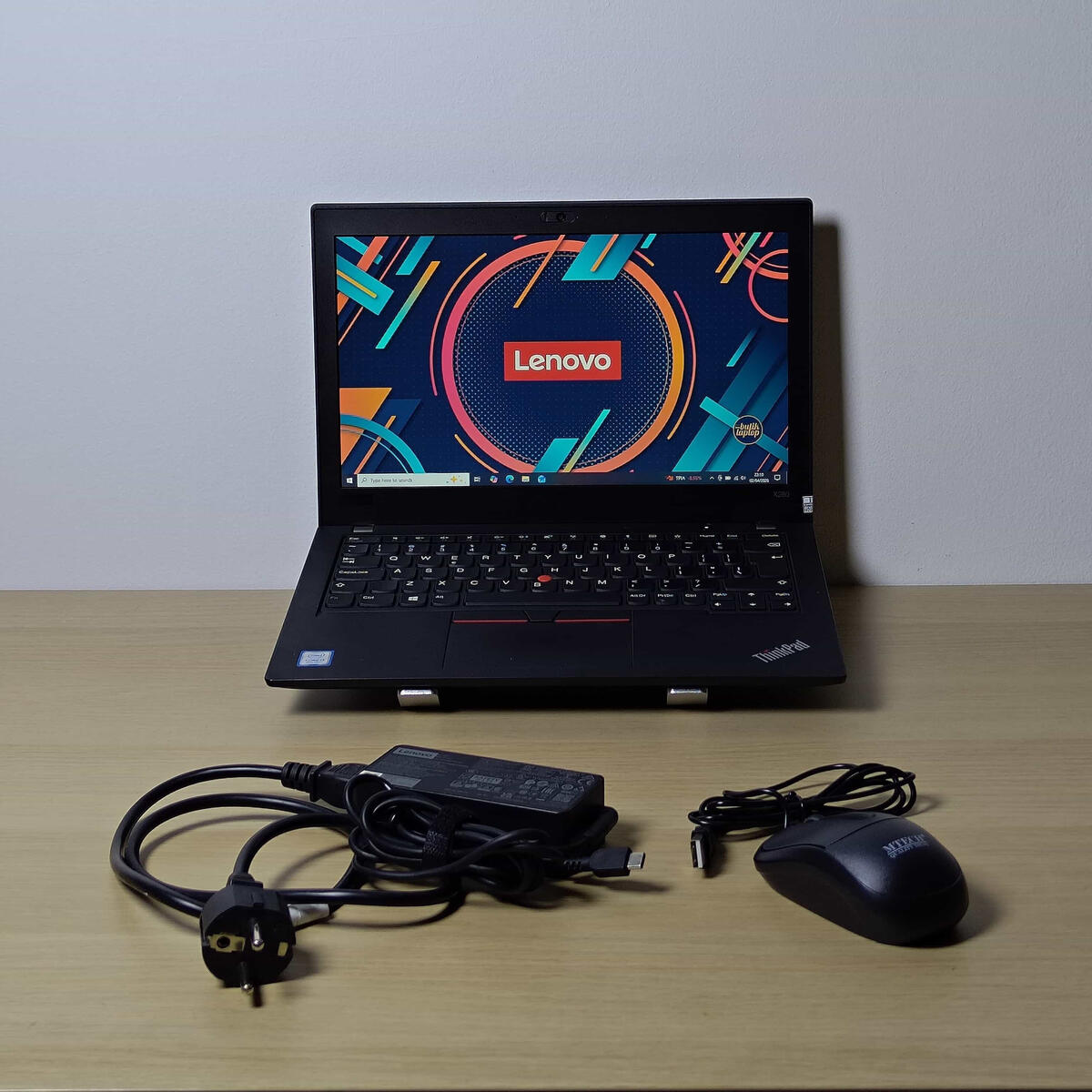 Lenovo Thinkpad X280 Kelengkapan dan Bonus Butik Laptop