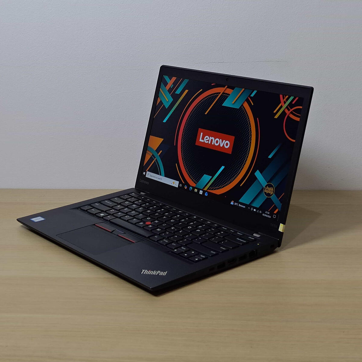 Lenovo Thinkpad T470s Depan Kanan Butik Laptop