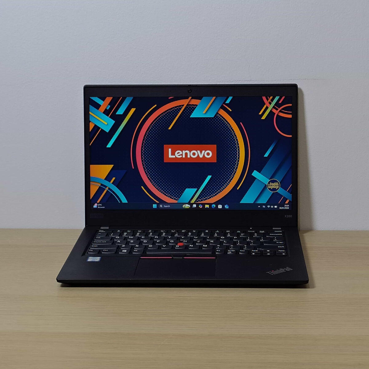 Lenovo Thinkpad X390 Depan Tengah Butik Laptop